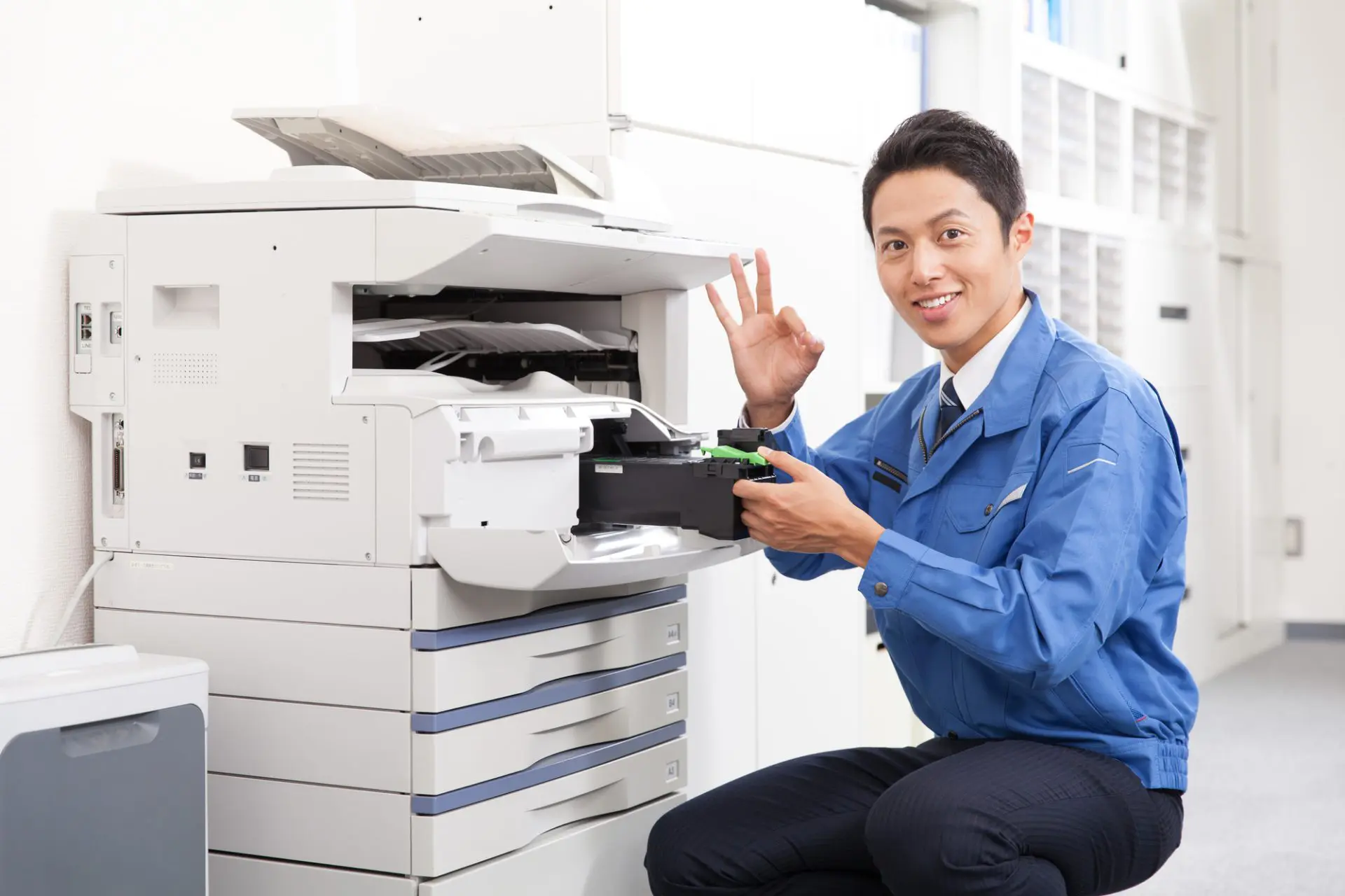 コピー機・複合機】簡単にできるメンテナンスと紙詰まり解消方を伝授