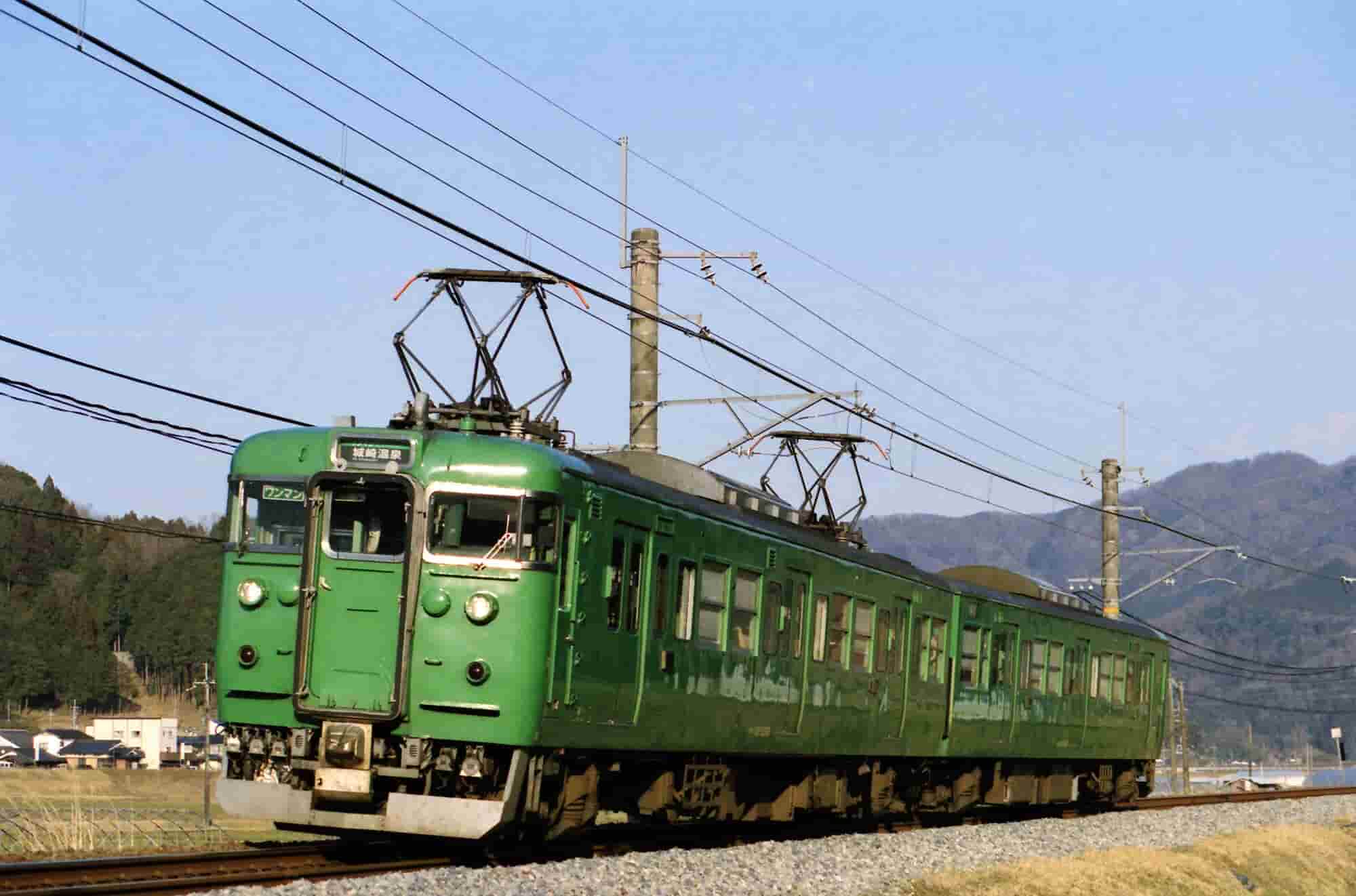 フリーズ原因　電波障害