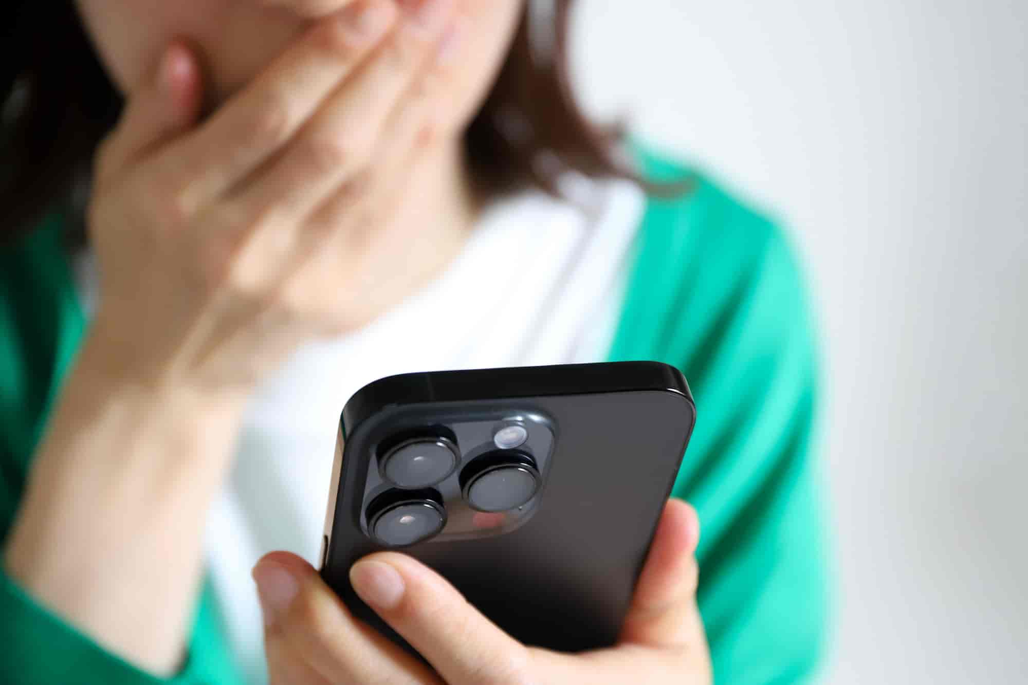 LINE　乗っ取り　今すぐできる